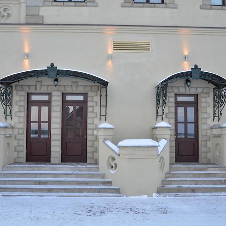 Chateau Royal Hotel Berezovka  المظهر الخارجي الصورة
